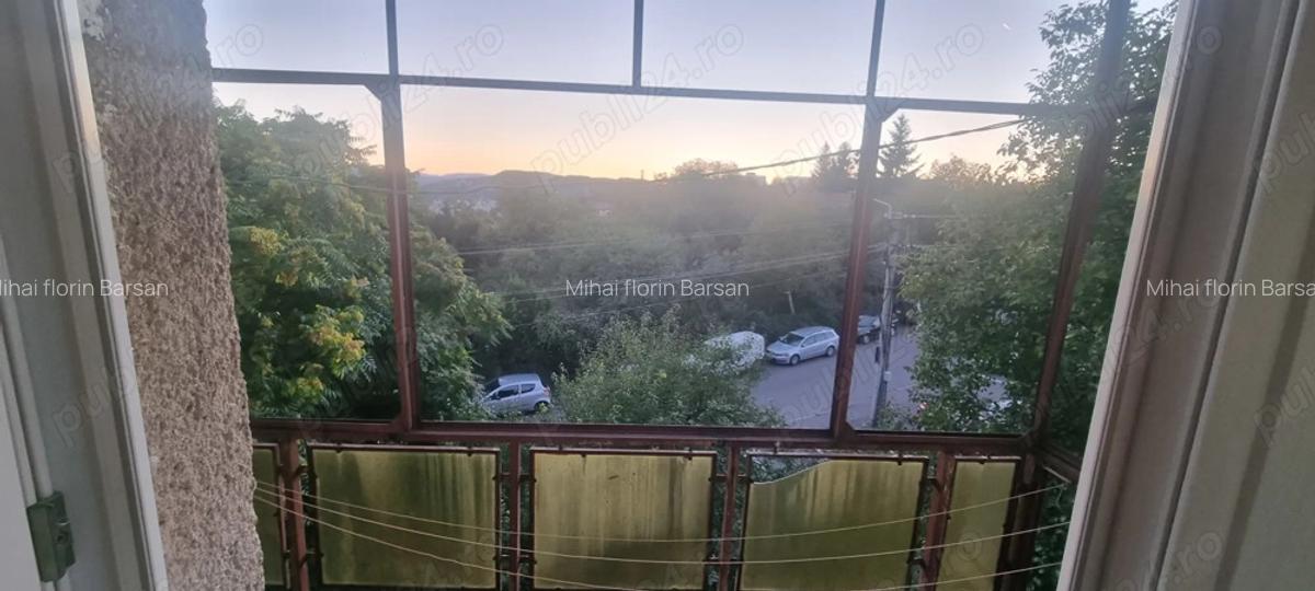 Vand apartament 3 camere - 6 Vand apartament 3 camere - 6