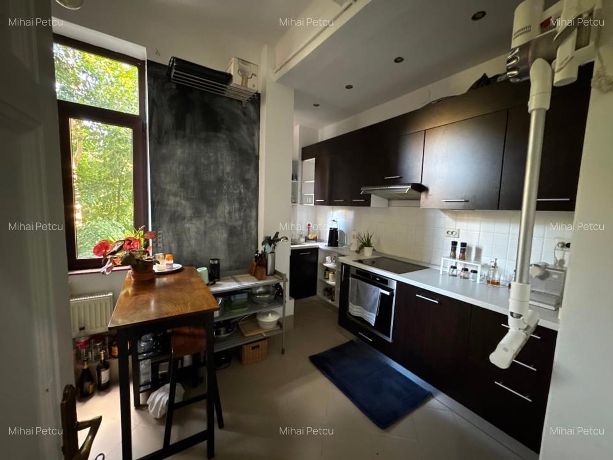 Apt 3 camere, 94 mp, etaj 1 –  tavan înalt, curte proprie, la 5 minute de metrou - 4