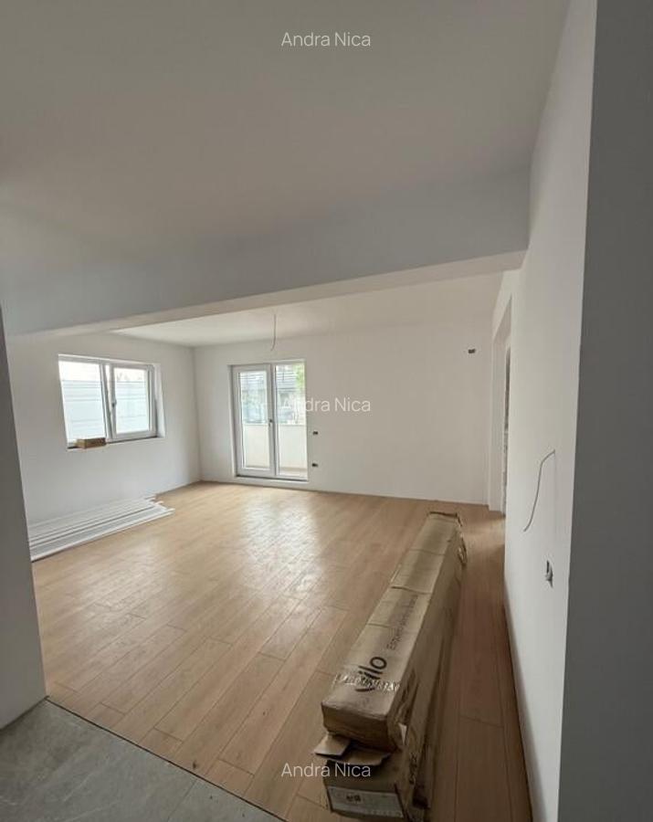 Apartament 3 camere LA PARTER - cu terasa, balcon ?i curte privata - 3