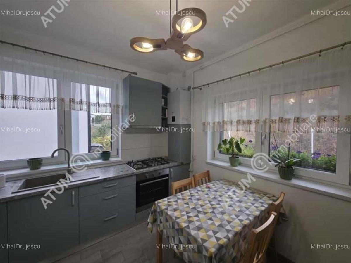 Garsoniera decomandata cu balcon si parcare in zona DaVinci din Sibiu - 6 Garsoniera decomandata cu balcon si parcare in zona DaVinci din Sibiu - 6