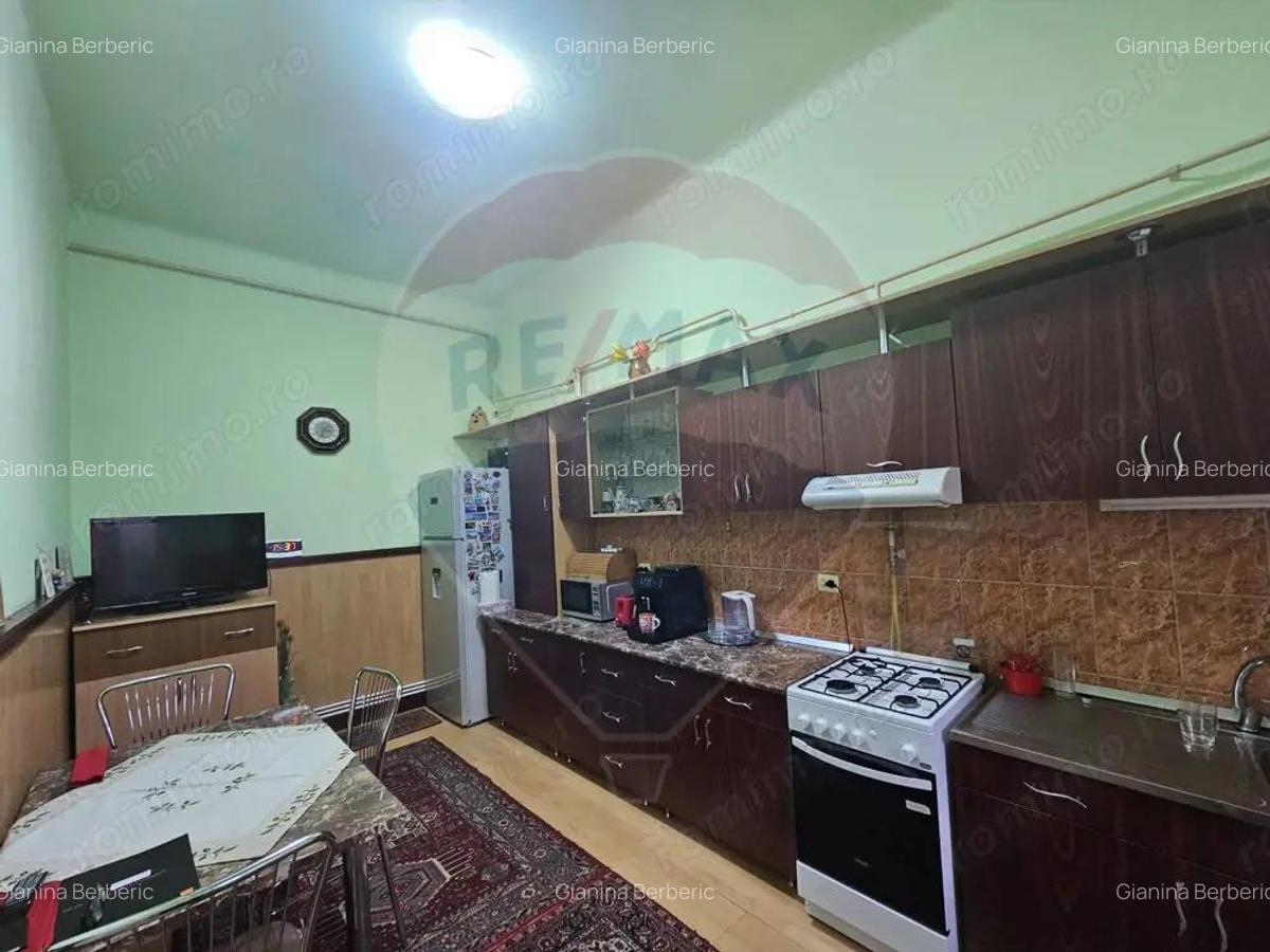 Apartament cu 2 camere de vanzare - 4
