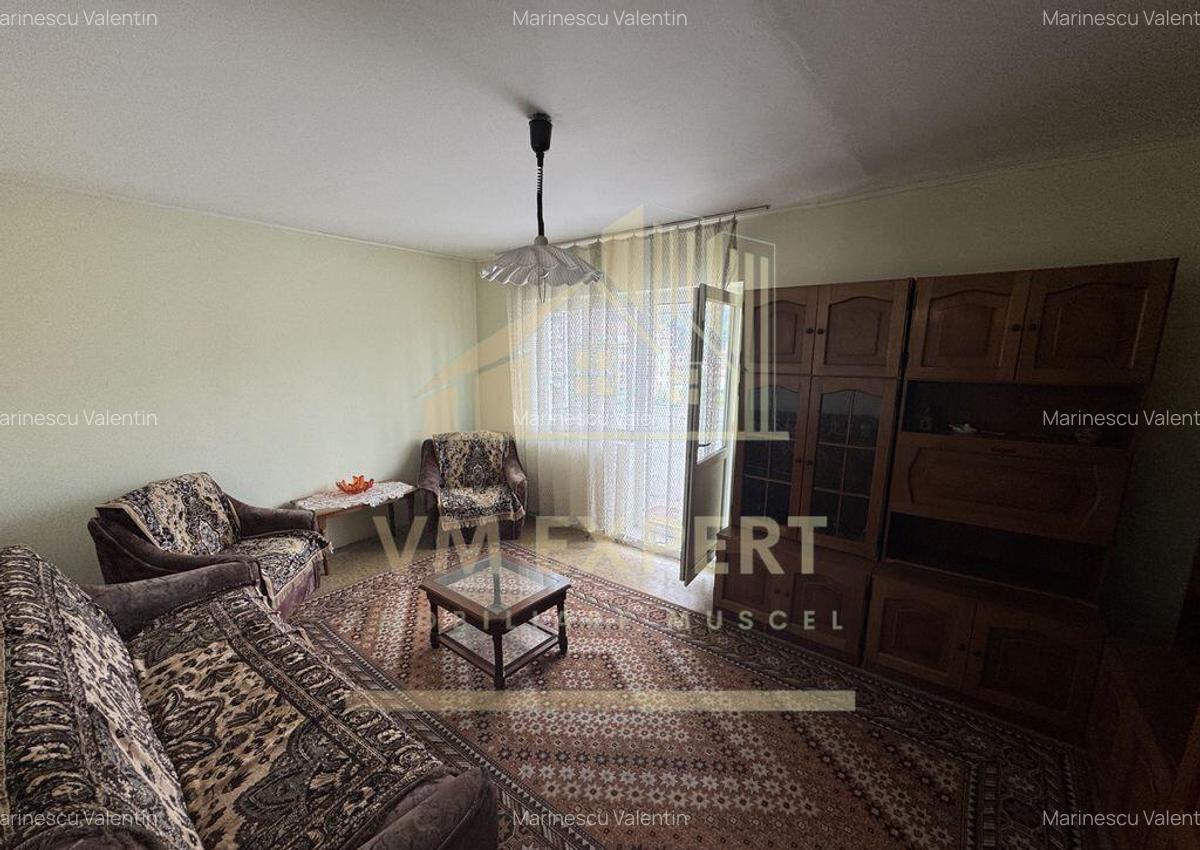 APARTAMENT 2 CAMERE 2 BALCOANE ETAJ 4 GRUI CAMPULUNG - 2