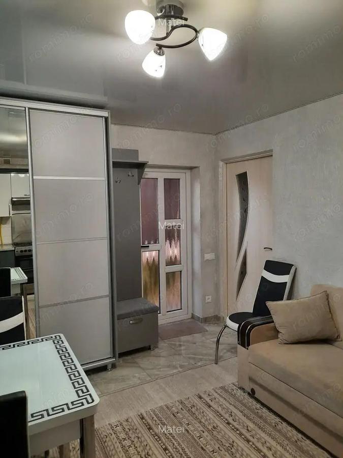 Se ofera spre inchiriere garsoniera in zona Piata Unirii - 3