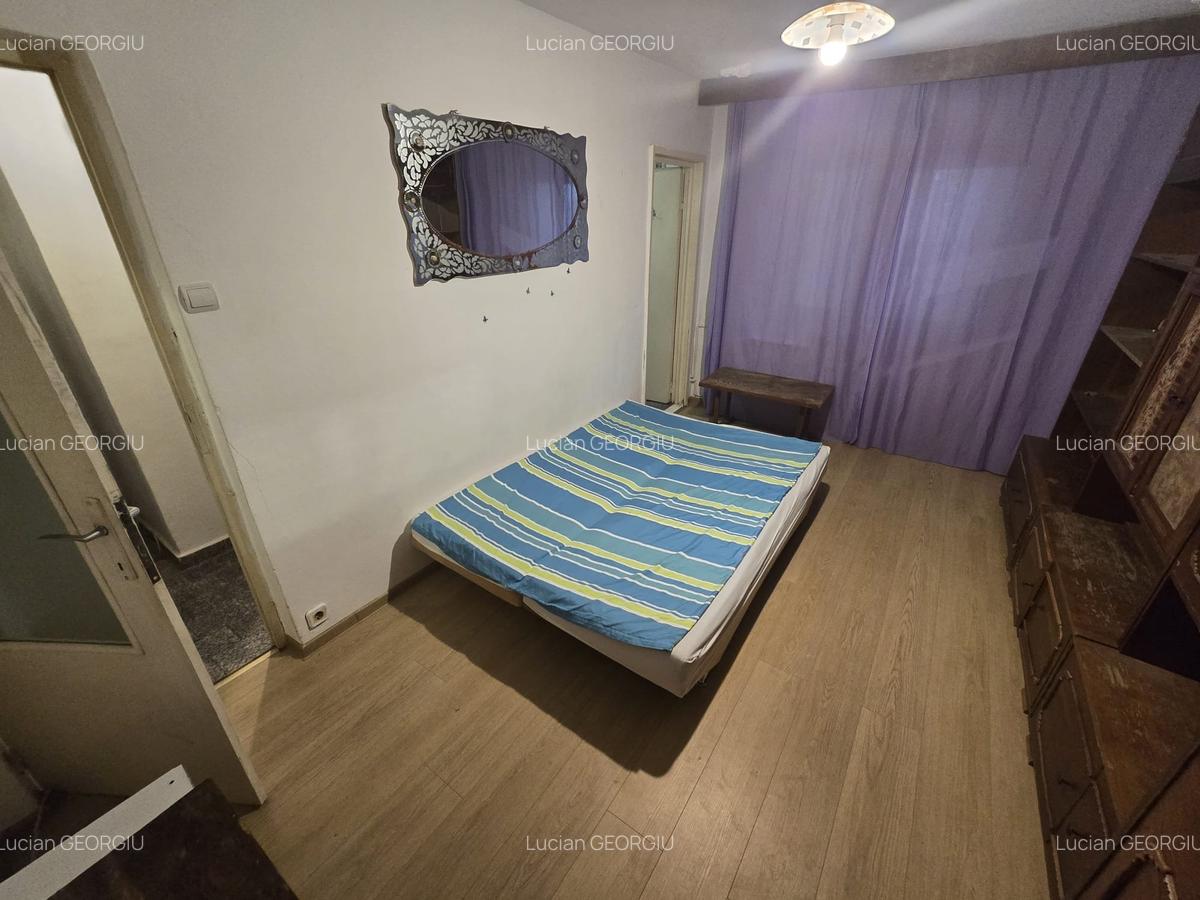 Garsonieră decomandată, mobilată în Buziașului - 1