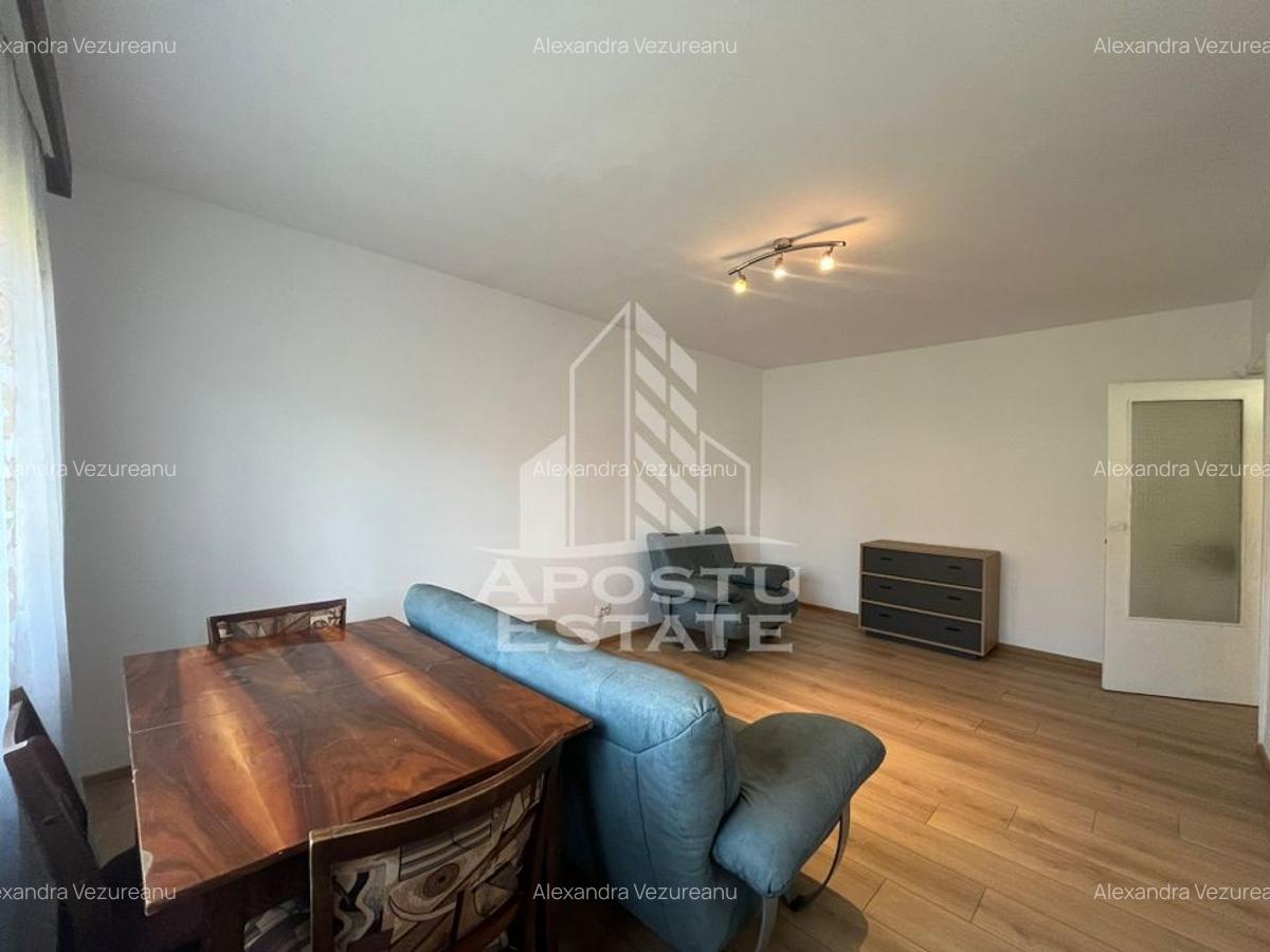 Apartament cu 3 camere, 2 bai, 2 balcoane, garaj sub bloc , Girocului - 1