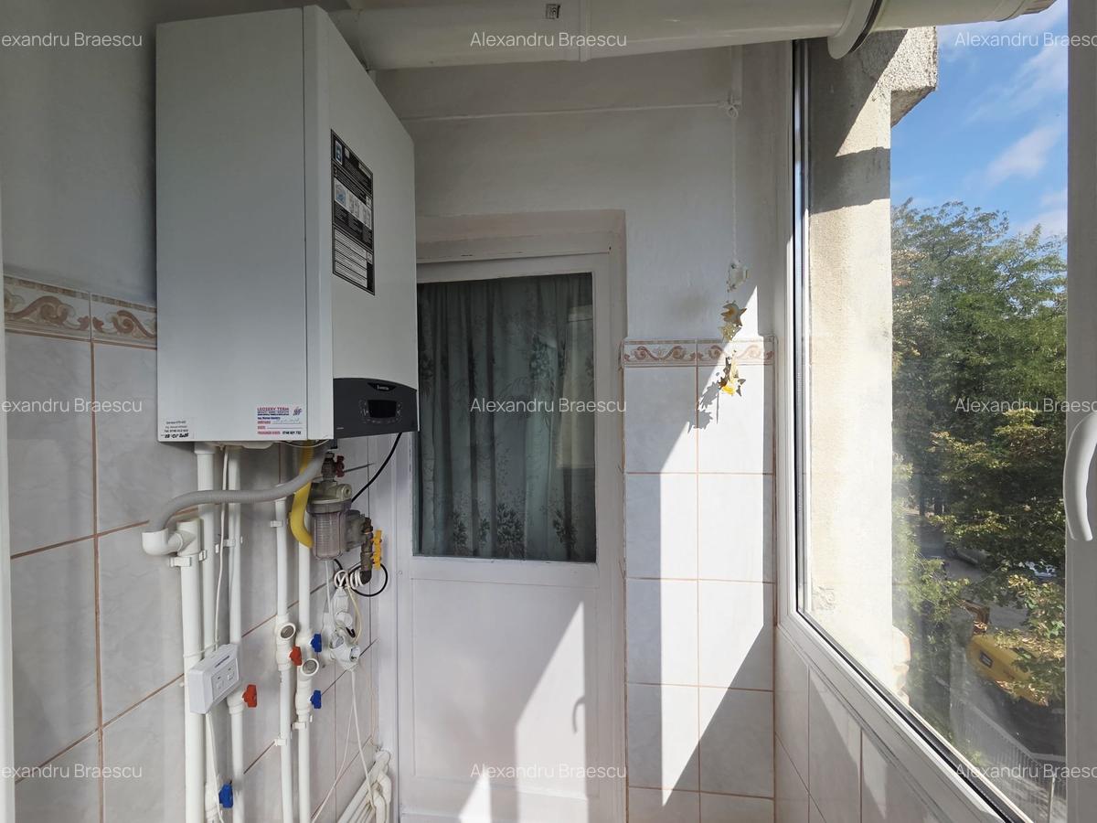 2 cam Mazepa 2 etaj 1 mobilat utilat CT - 2