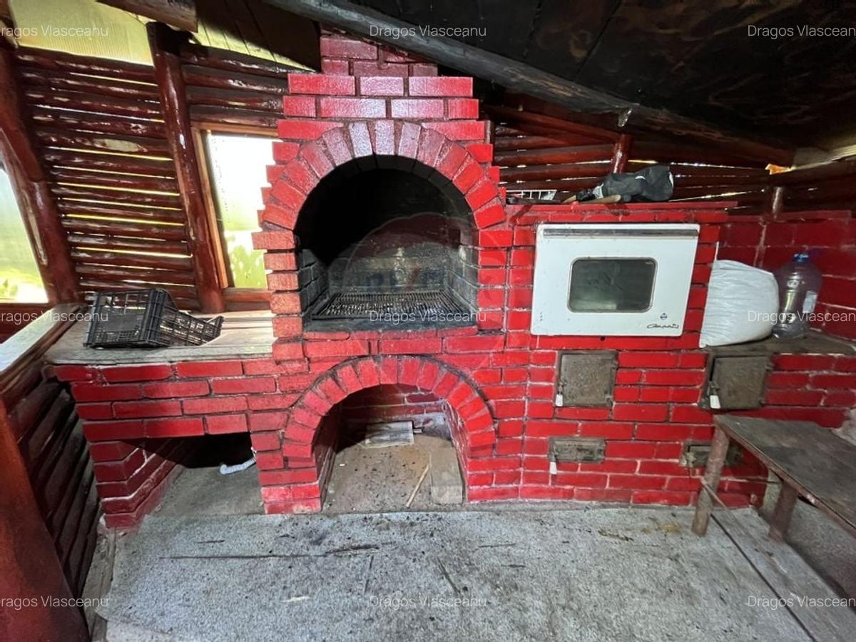 Pensiune de vanzare in varf de munte la Ciocanu - langa Sirnea - 23