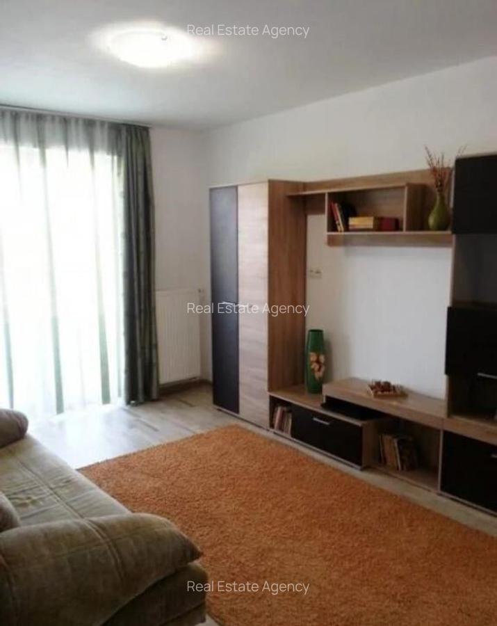 2 camere in zona Soarelui - 6