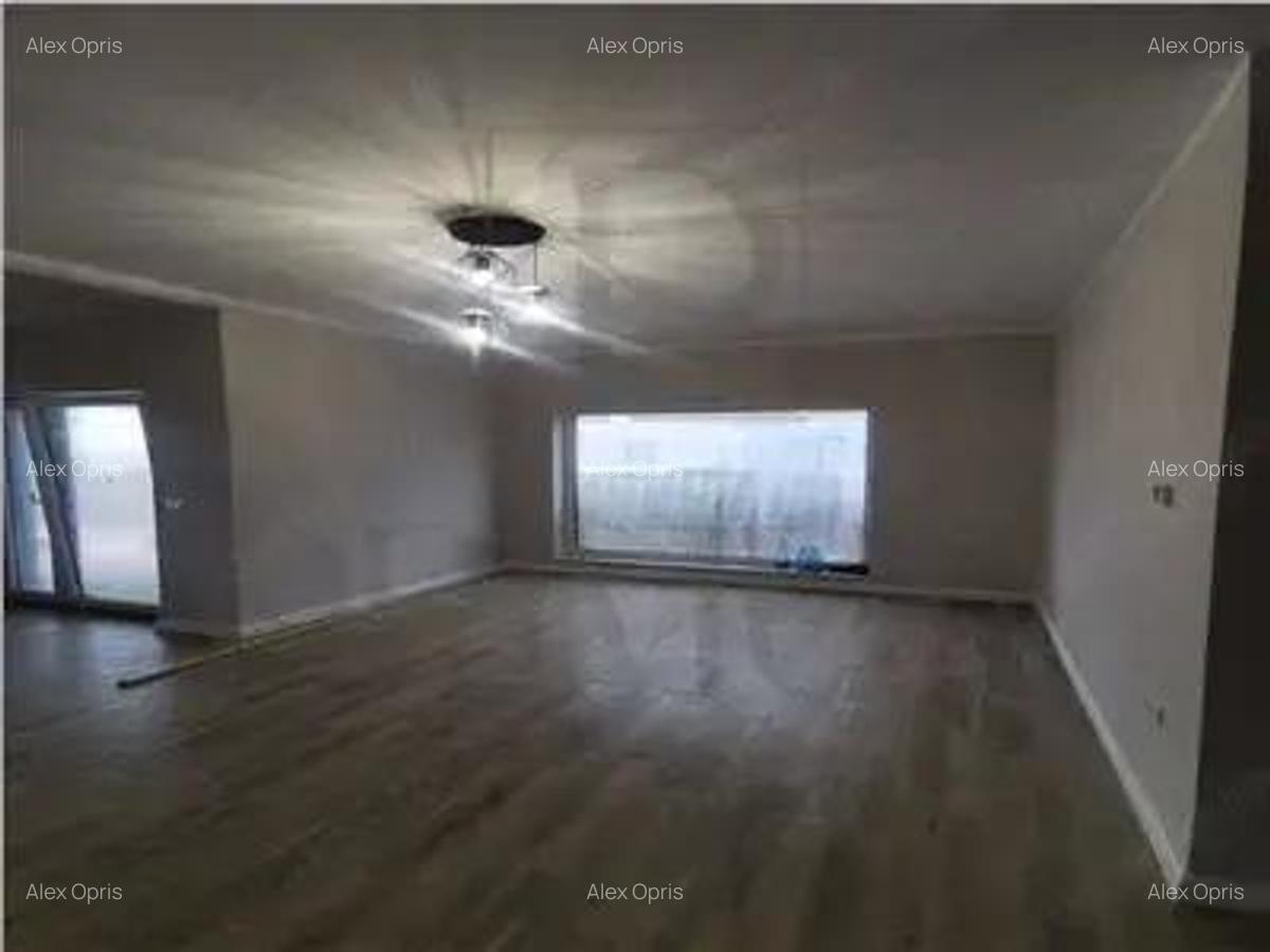 Duplex pe parter - 3 dormitoare - finalizat - toate utilitatile - suprafete mari - 4