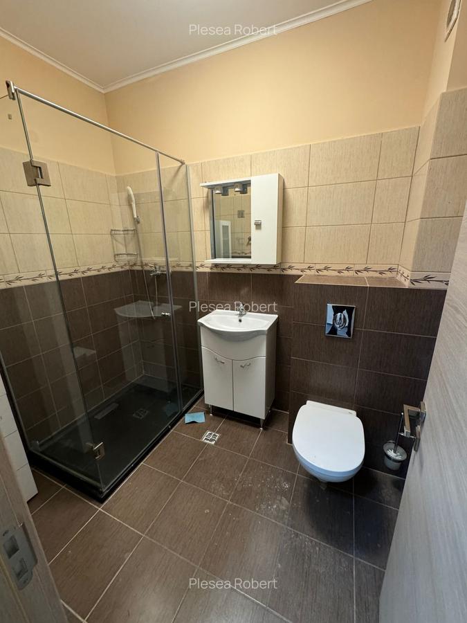 M2 Aparatori  950m  - ACTE GATA 2 camere Etaj 2 pretul include 2 parcari - 5 M2 Aparatori  950m  - ACTE GATA 2 camere Etaj 2 pretul include 2 parcari - 5