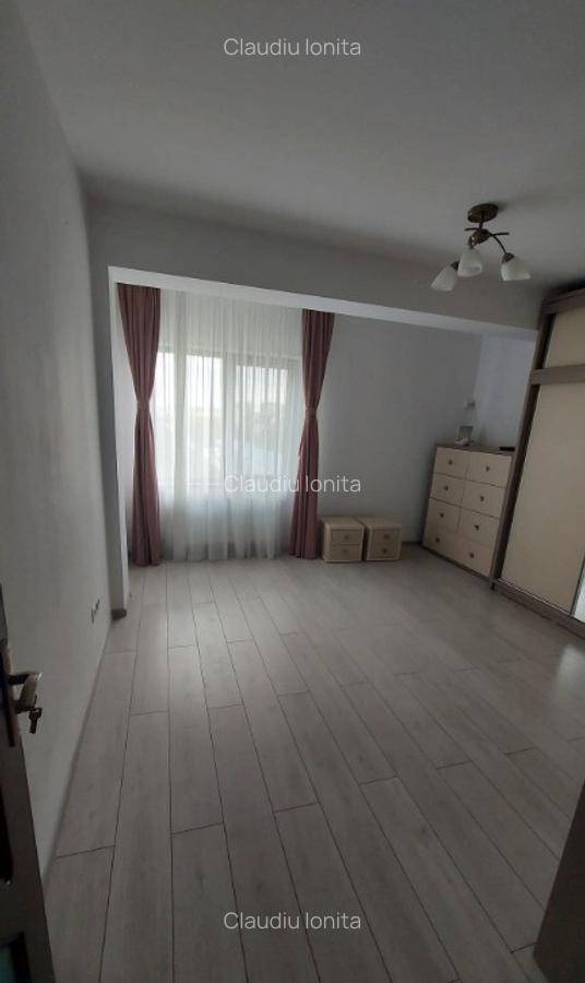 Apartament 2 cam 61 mp+balcon,mobilat,parcare,9min.metrou 1 Decembrie - 9