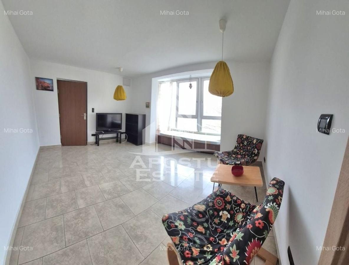 Apartament cu 3 camere, centrala proprie, Circumvalatiunii - 1