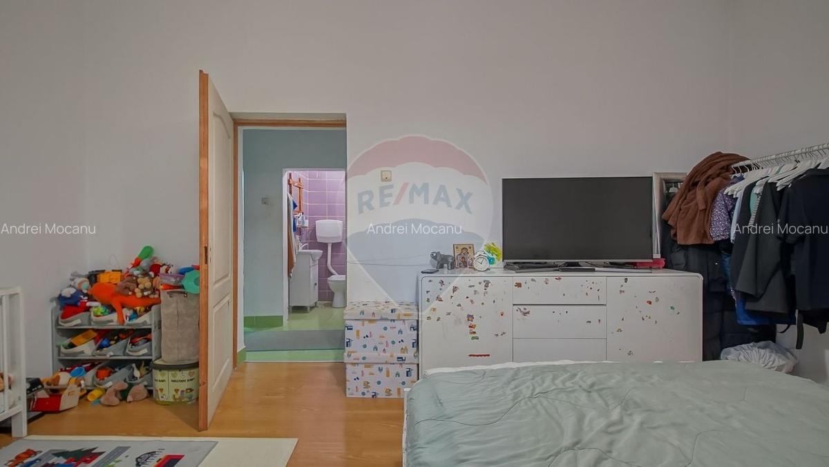 Garsonieră decomandată, mobilată în Brașovul Vechi - 10