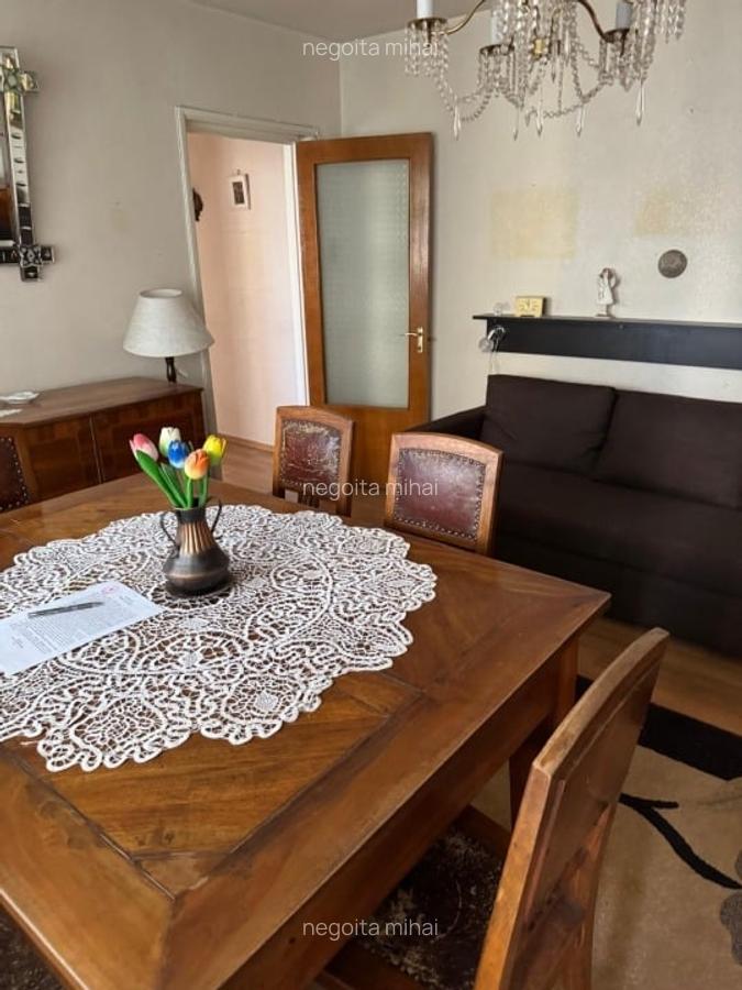 Apartament cu 3 camere semidecomandat în Obor - 8
