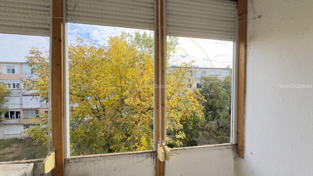 Oportunitate! Apartament 3 camere, Str. Ignisului Nr.24, Etaj III - Carei - 9