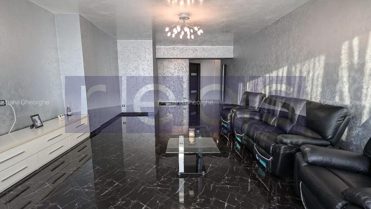 VANZARE 3 CAMERE | ZONA VITAN MALL | BLOC 2014 | - 2