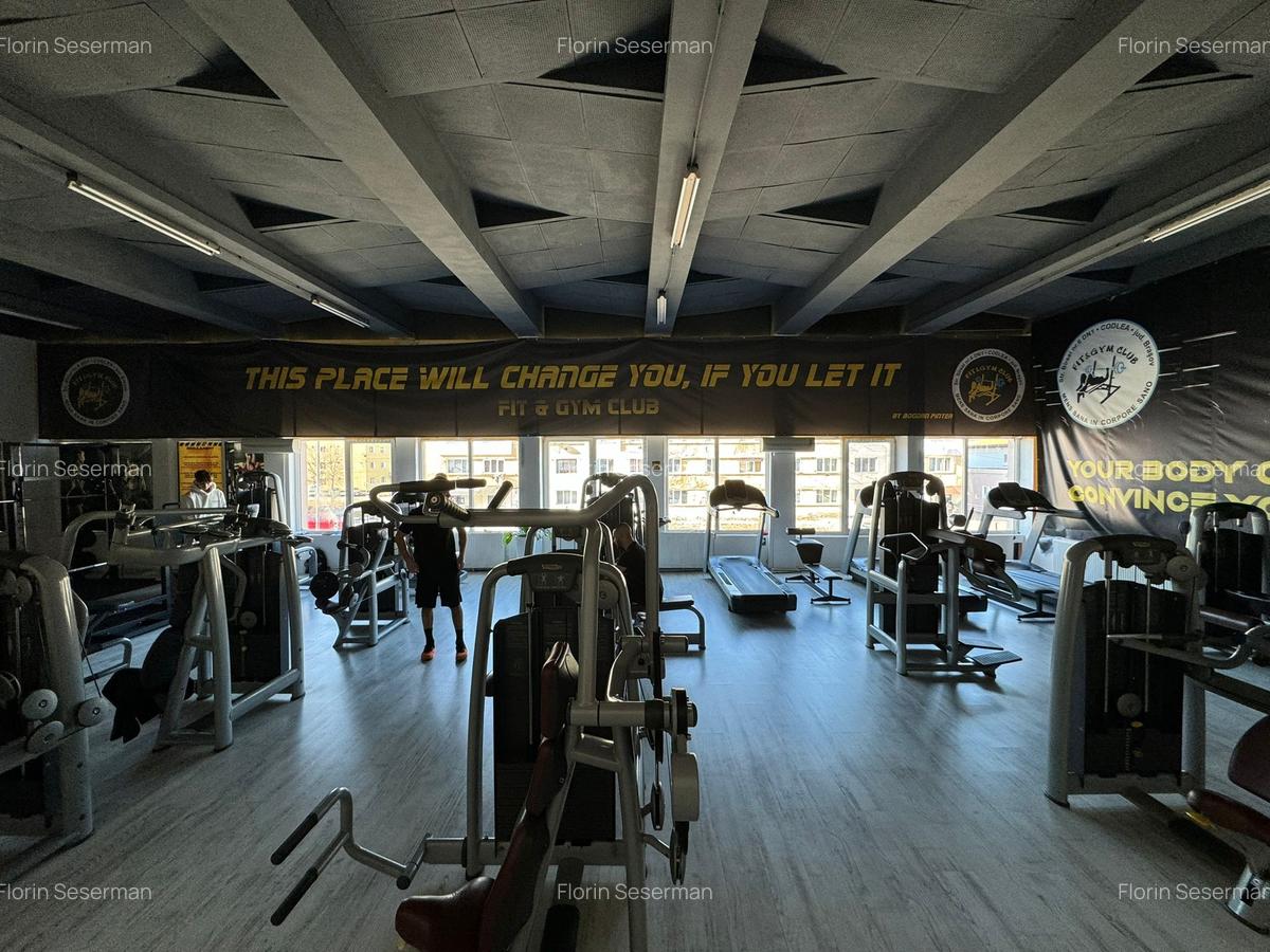 Mega spațiu comercial de vănzare/închiriere în Codlea - 26