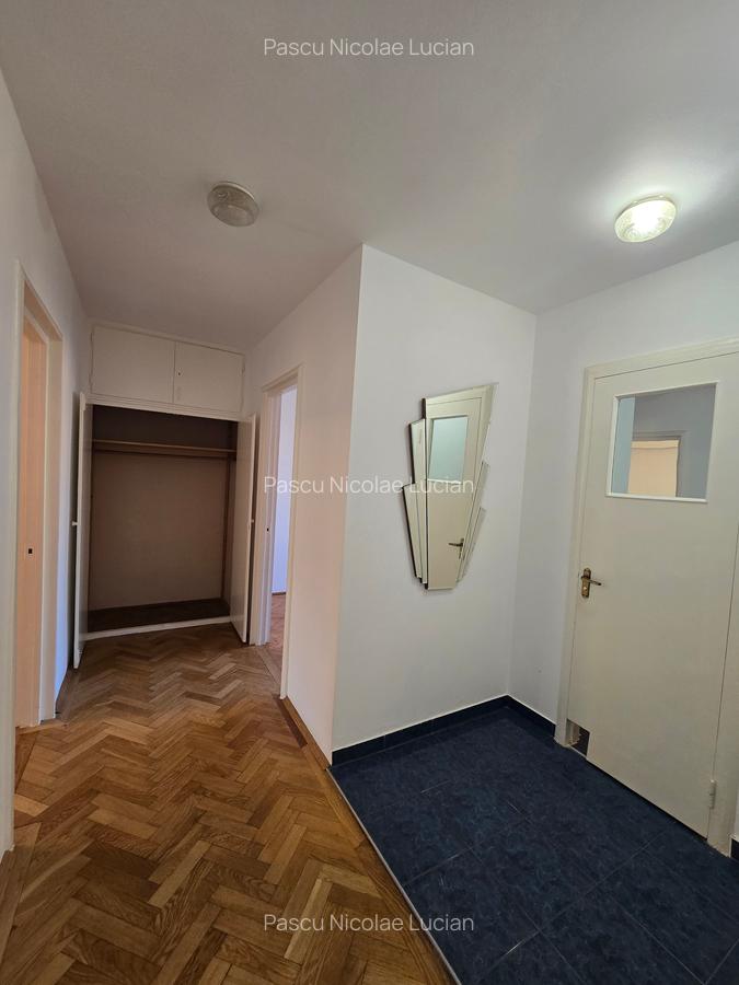 LUJERULUI, langa metrou, 3 camere, 72 mpu, etaj 6, bloc reabilitat - 15