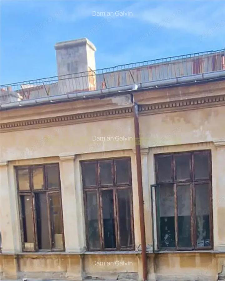 Cladire istorica in Centrul Vechi de vanzare, 3400 mp, cu proiect de conversie in hotel boutique - 2