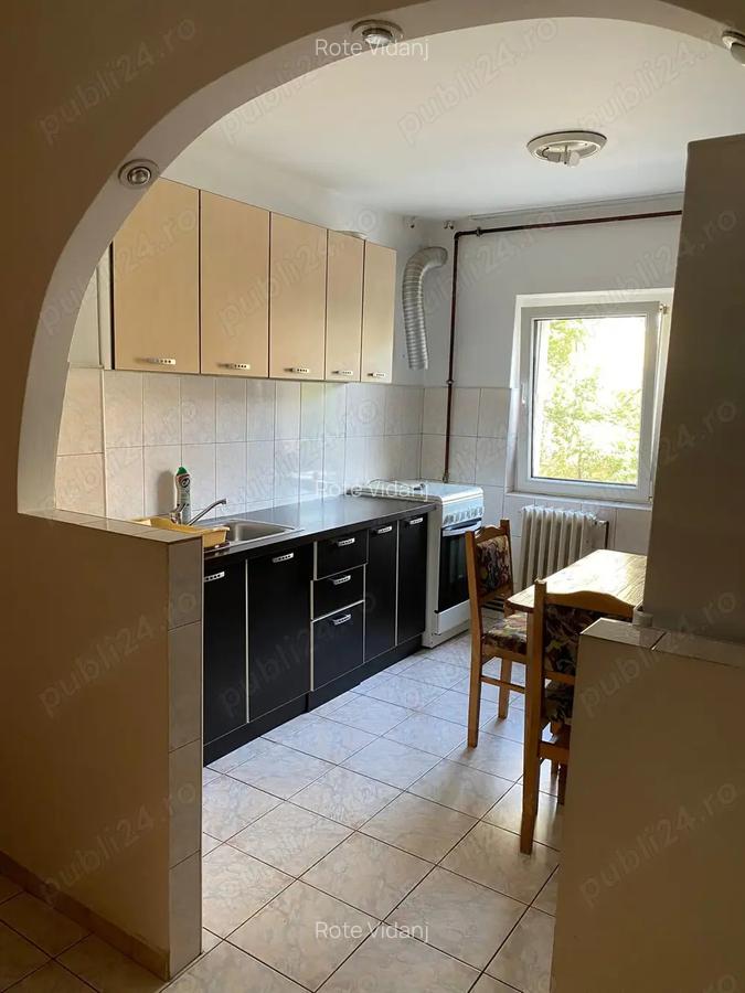 Apartament 2 camere Buziasului etaj 1 - 8