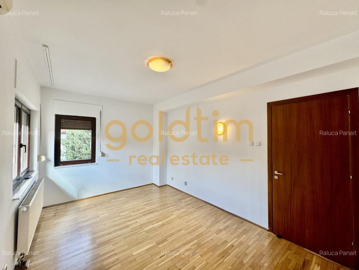 VILA INDIVIDUALA/TEREN LIBER 710 MP/ GARAJ/ ANSAMBLU SECURIZAT - 12