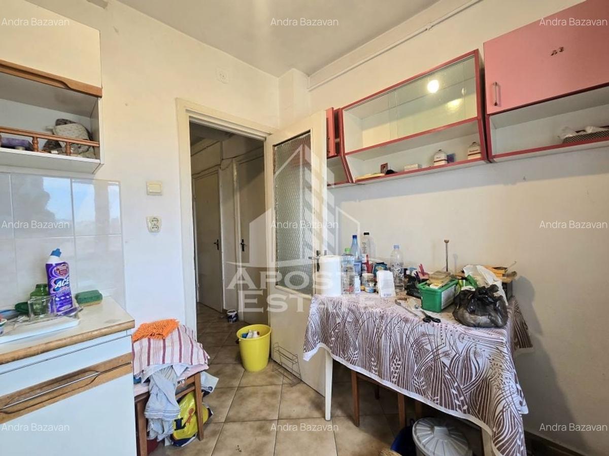 Apartament cu 2 camere,  decomandat, Gheorghe Lazar - Circumvalatiunii - 4