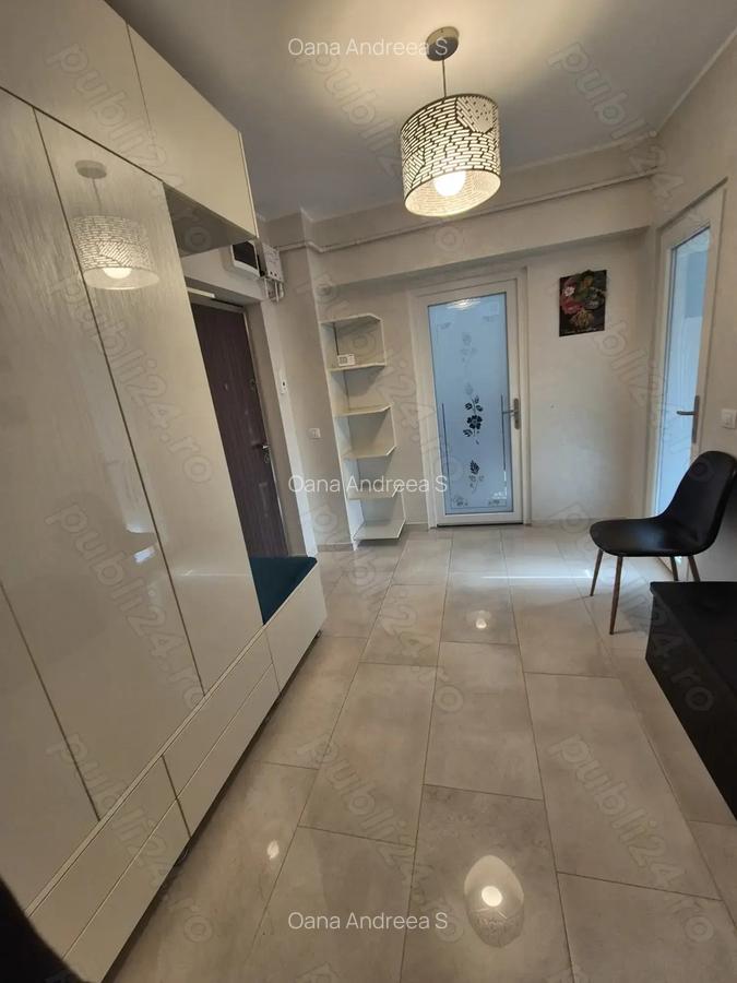 Inchiriez apartament 2 camere decom., zona ultracentrala intermediar - 8 Inchiriez apartament 2 camere decom., zona ultracentrala intermediar - 8