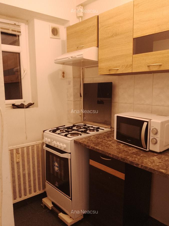 Vanzare garsoniera Basarabia - 14