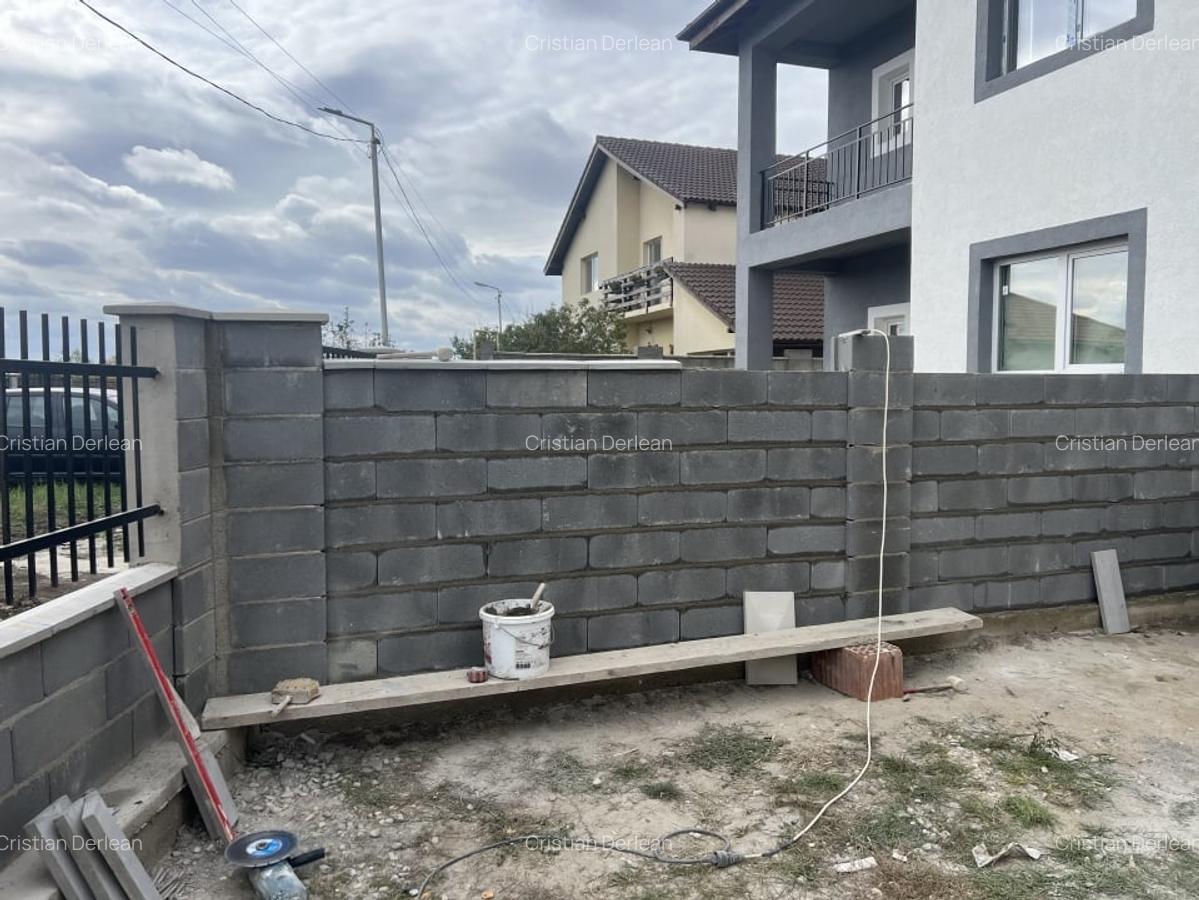 Calea Useni/Mega Image - Duplex cu 4 camere, teren 330 mp, zid dublu despartitor - 3