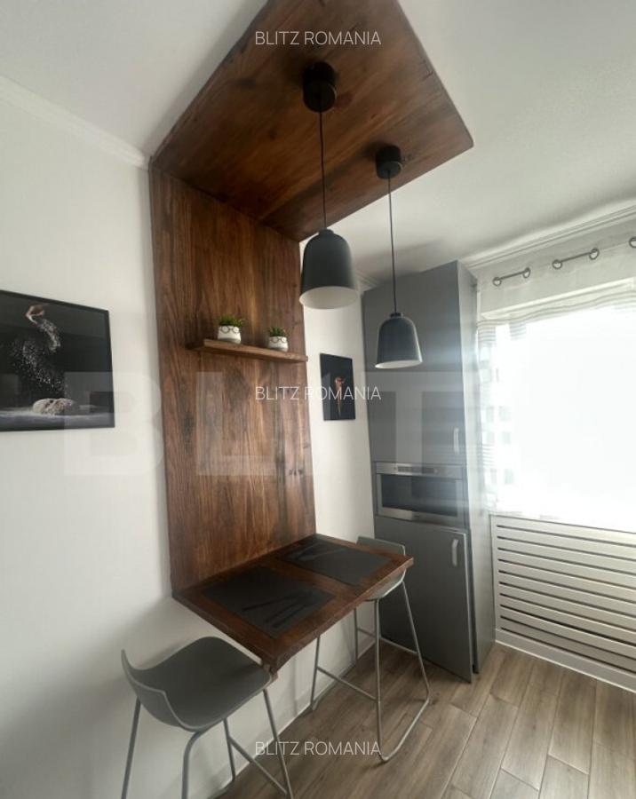 Casa tip apartament, cu 3 camere, 86 mp, zona 14 Mai - 9