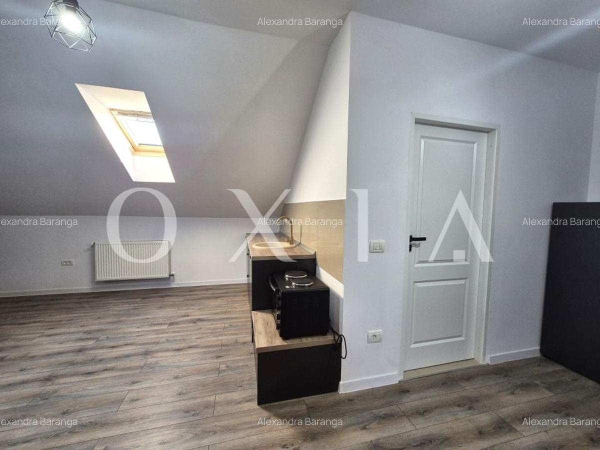 AX305 Giroc/Hotel IQ, Mobilat&Utilat, Loc de parcare - 10