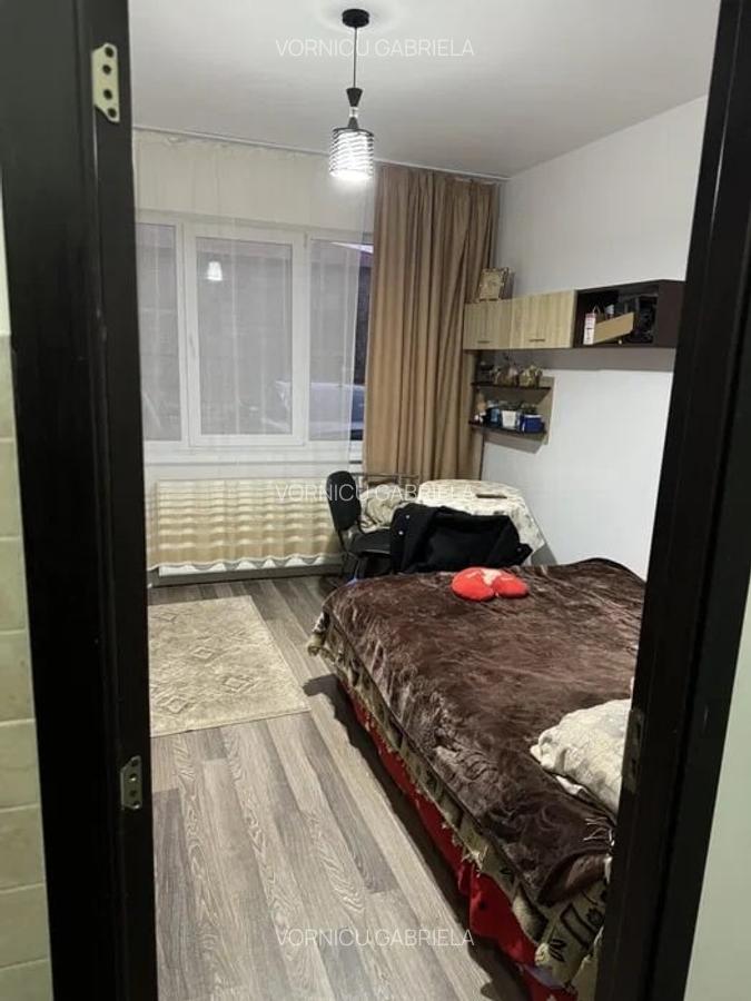 Garsonieră decomandată, mobilată în Metalurgie - 1