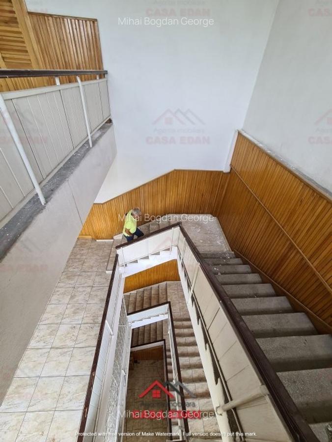 Cladire de birouri in Campina D+P+3E,4471 mp, teren 2405 mp! - 10