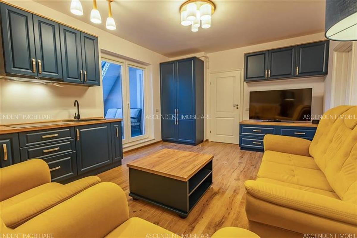 Studio,regim vila,LUX protocol,doua terase,pod propriu,Tractorul,Brasov:Film& Li - 12