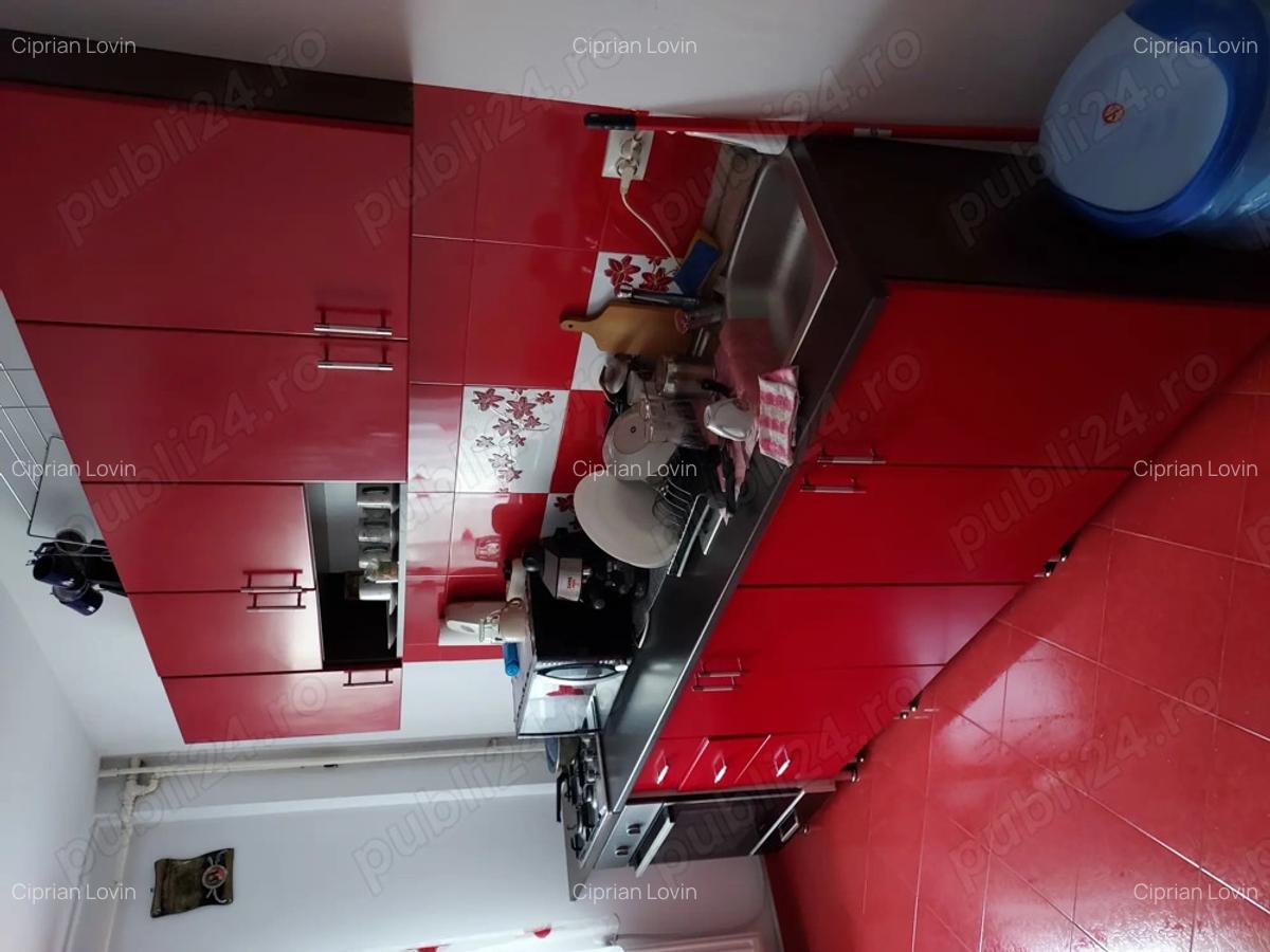 Vand apartament sau schimb cu casa - 3