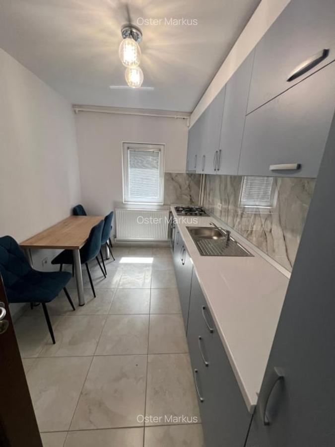 Apartament recent renovat cu Centrala proprie etaj 1 langa Parc - 1
