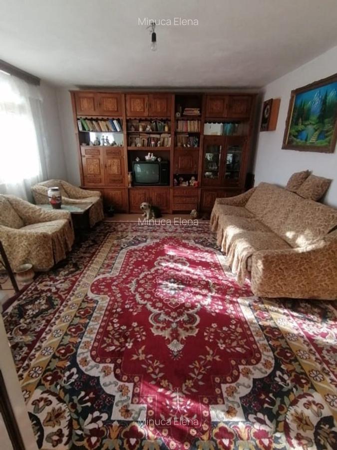 Casă cu 5 camere în Diculești - 3