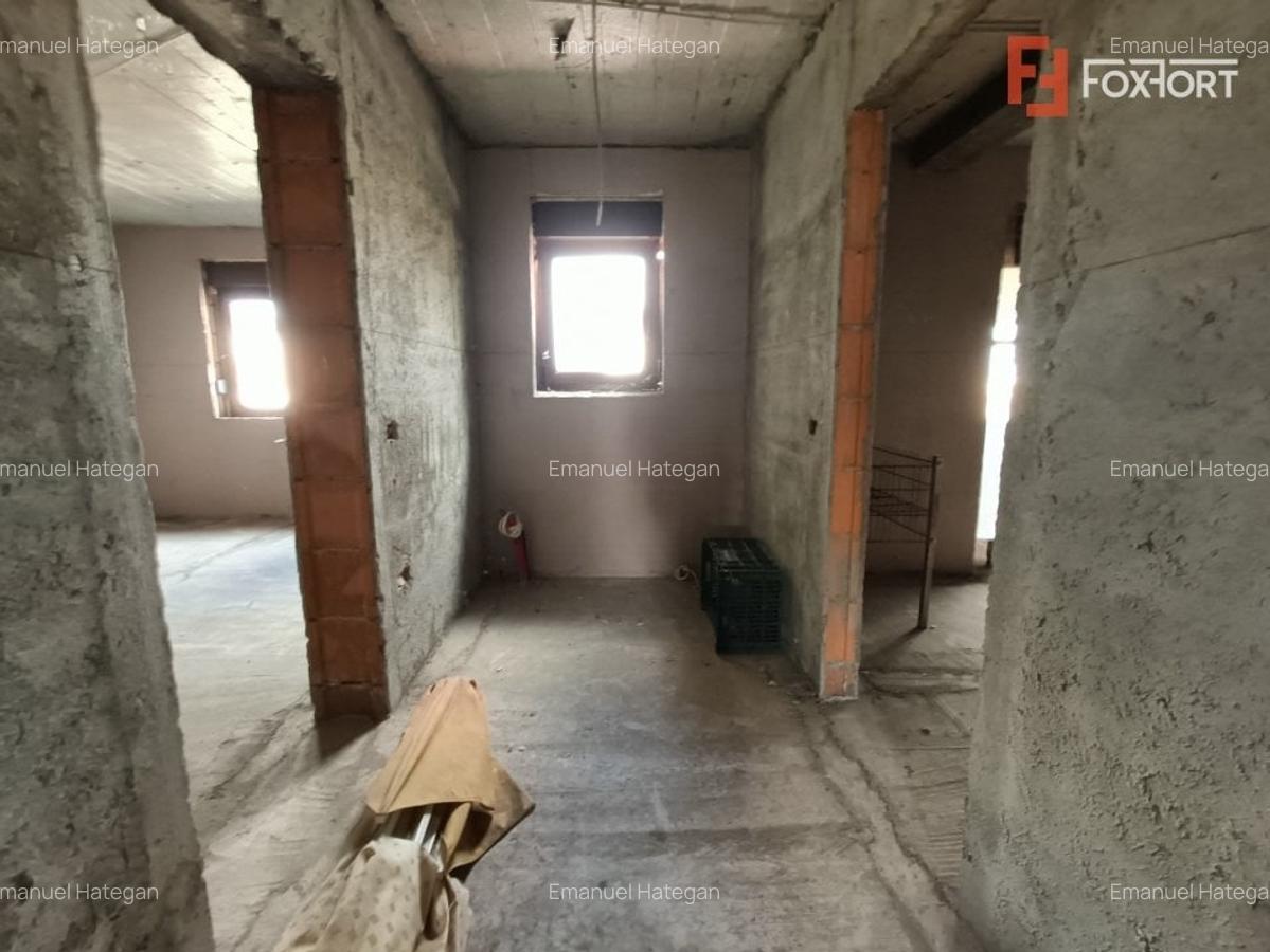 Casa la rosu 6 camere, Chisoda - ID V4970 - 11