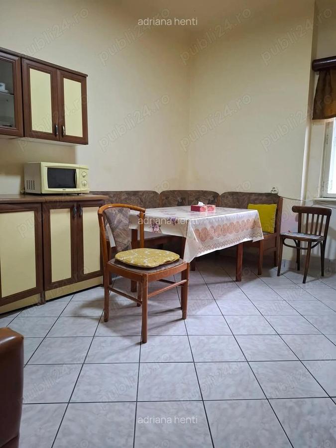 Casa in Ora?tie, zona cu vad - 7