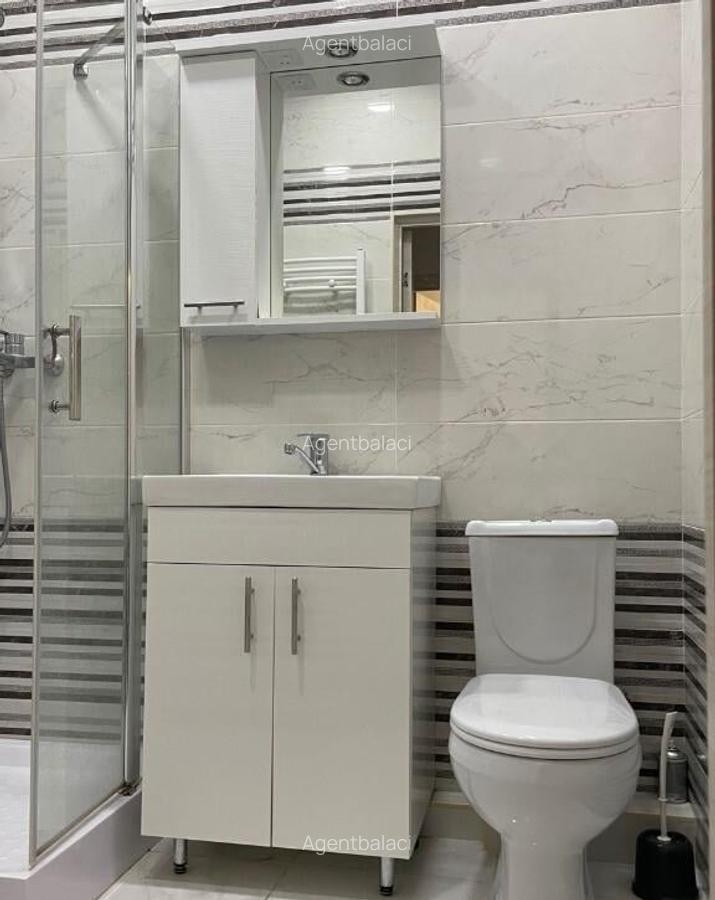 Apartament de vanzare in zona Tractorul - 1 Apartament de vanzare in zona Tractorul - 1