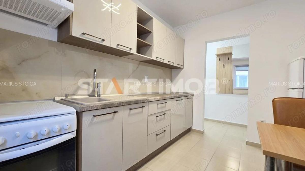 Apartament bloc vila cu parcare zona Coresi - 11