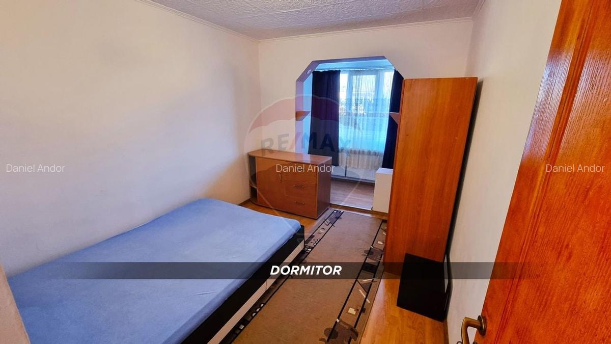 Apartament decomandat cu 2 camere de vanzare str. Cuza Voda - 5