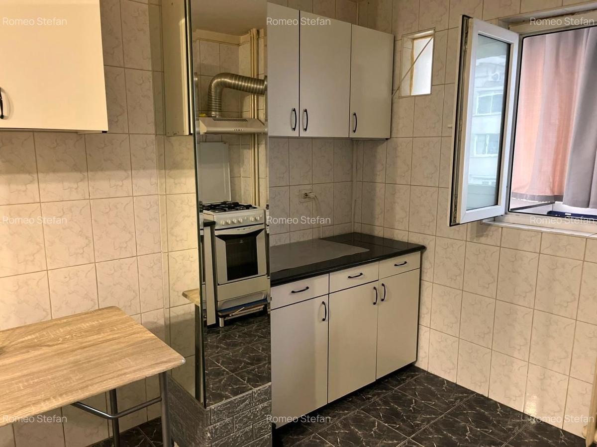Inchiriere apartament 2 camere decomandate in zona Teiul Doamnei-Colentina - 10