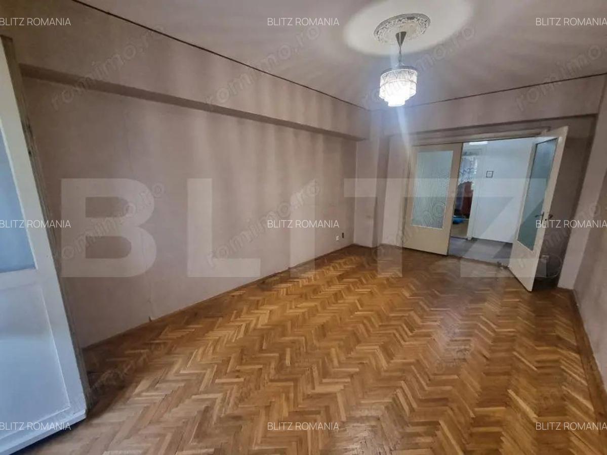 Apartament 4 camere decomandate, Rovine Zona Posta - 2