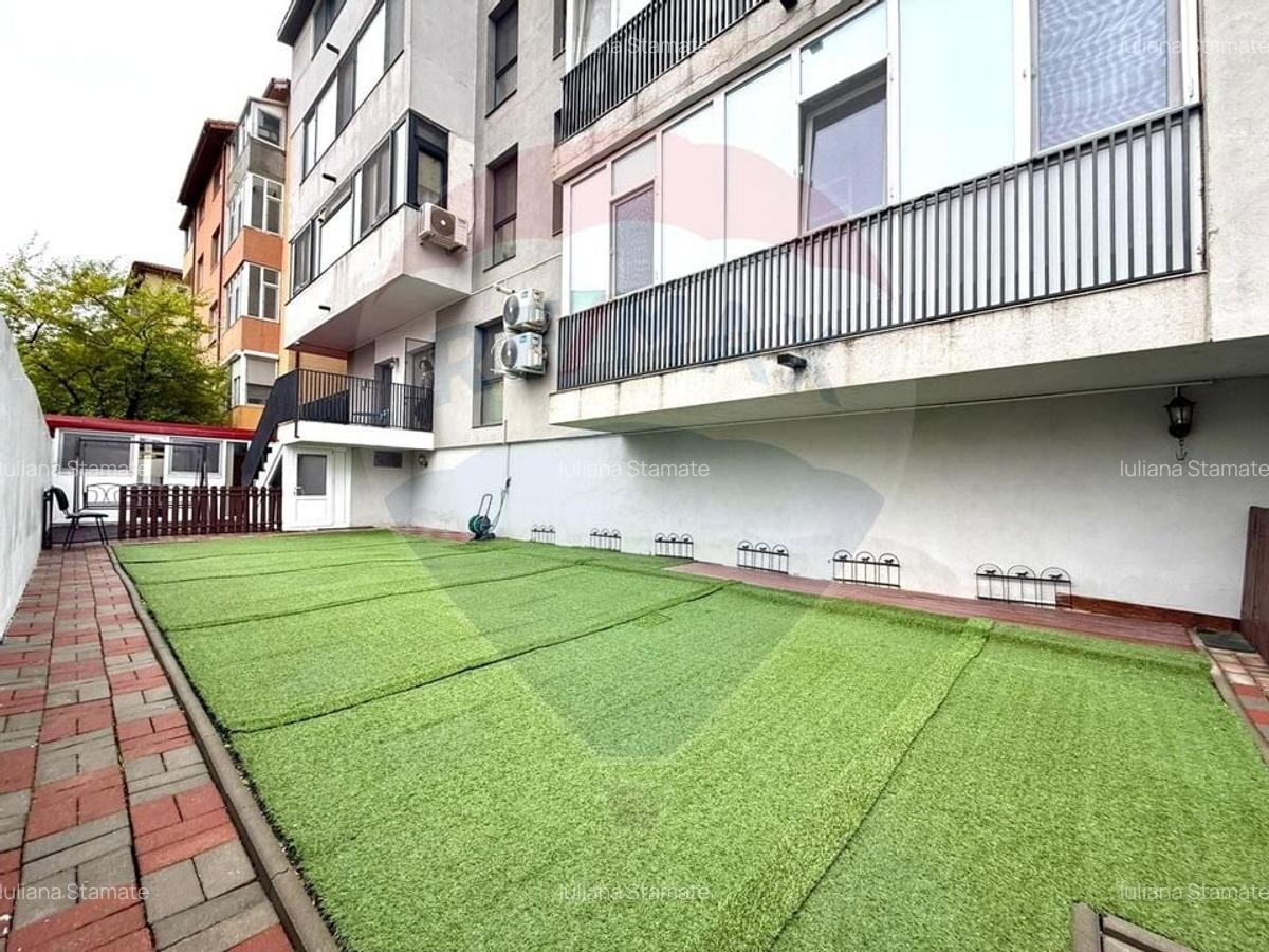 Apartament cu 3 camere de vanzare loc de parcare si teren Constanta - 3