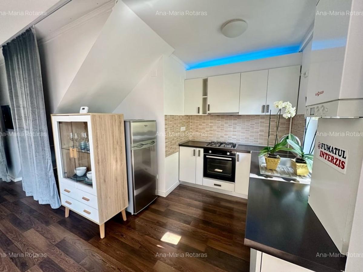 Apartament in inima centrului istoric, pe Strada De Mijloc - 12