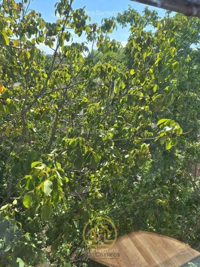 VANZARE Apartament cu trei camere ,situat intr-o vila din Voluntari - 9