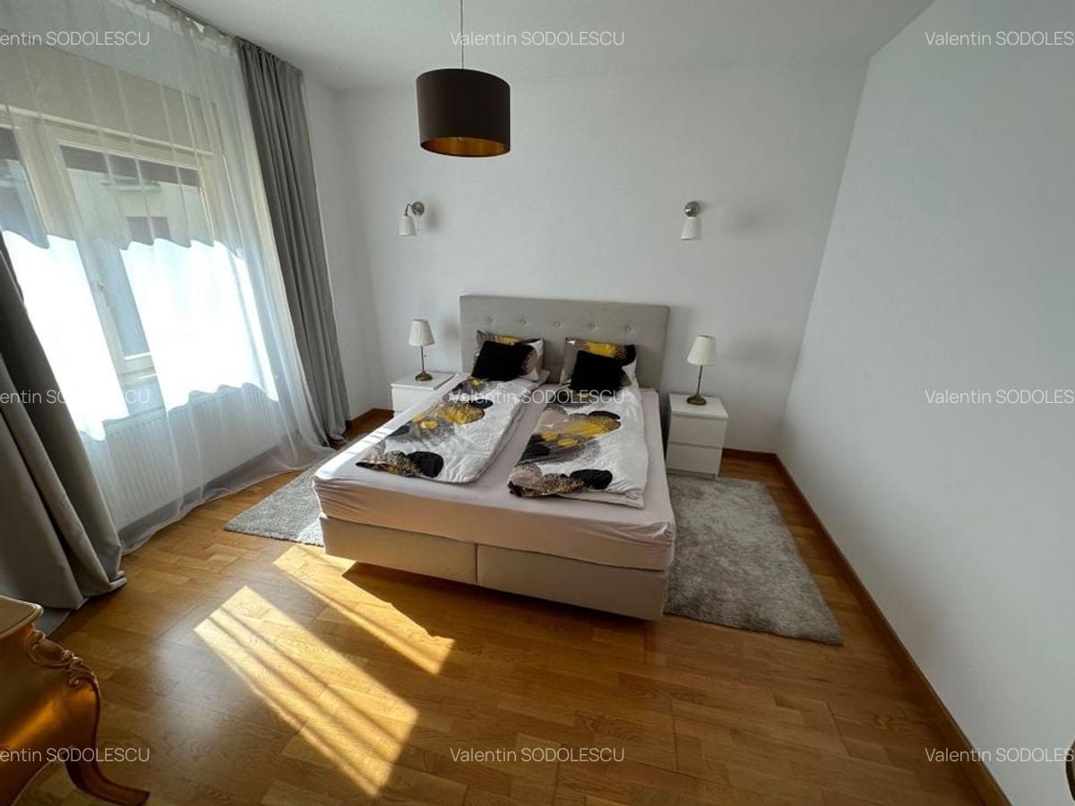 Apartament cu 3 camere decomandat, mobilat în Central - 12