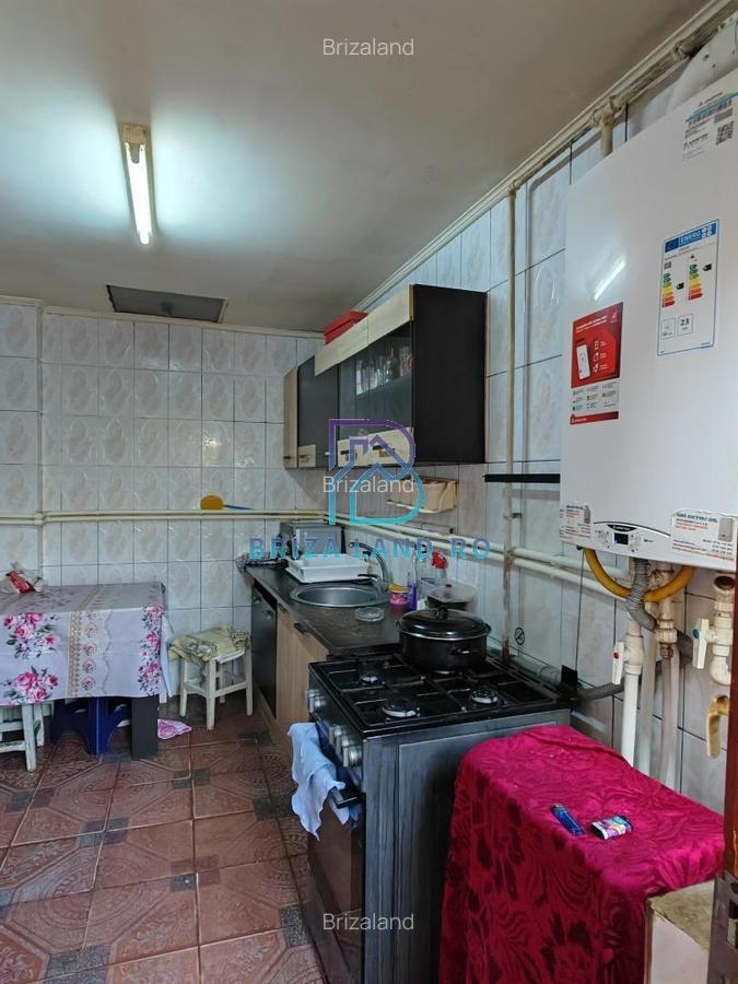 Soseaua Chitilei, zona Infratirii, casa suprafata 71, 3 camere, teren 100mp - 8