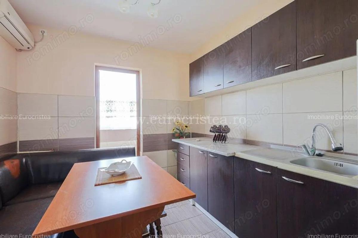 Apartament 2 camere de vanzare aproape de plaja Strada Rozelor, Mangalia - 4